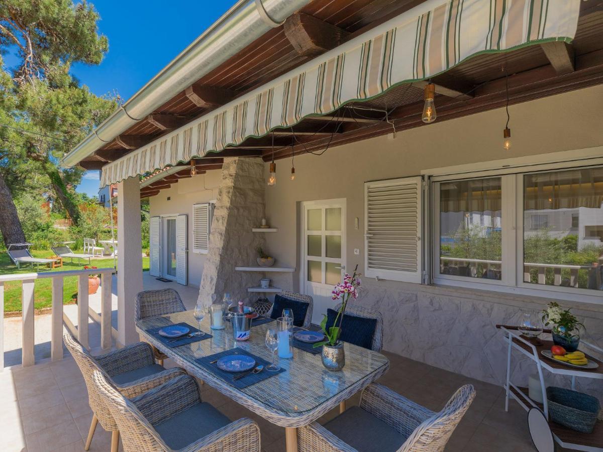 Holiday Home Punta 2 By Interhome Umag Exteriör bild