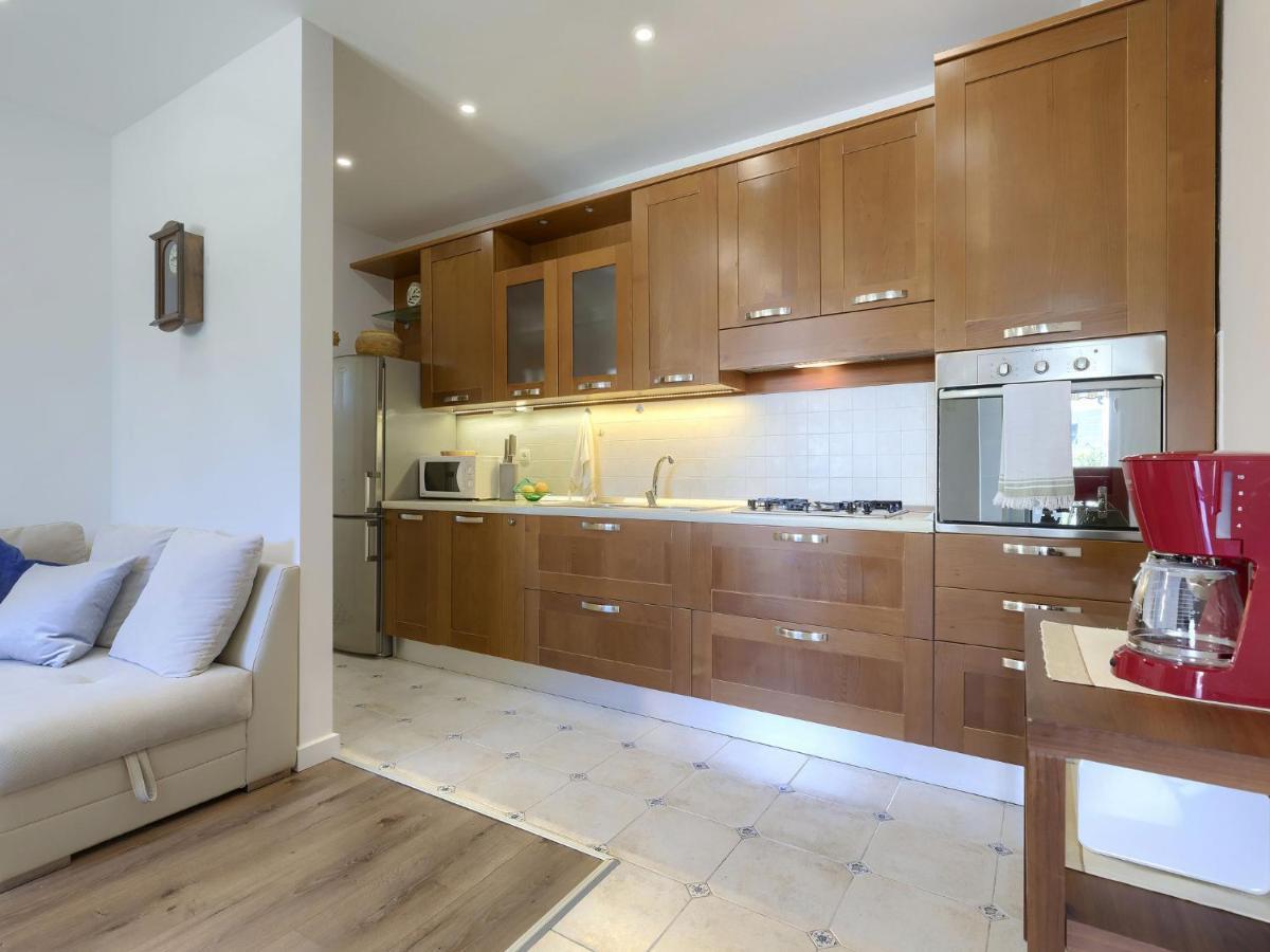 Holiday Home Punta 2 By Interhome Umag Exteriör bild